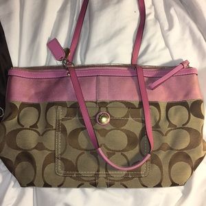 Coach medium signature stripe pink khaki